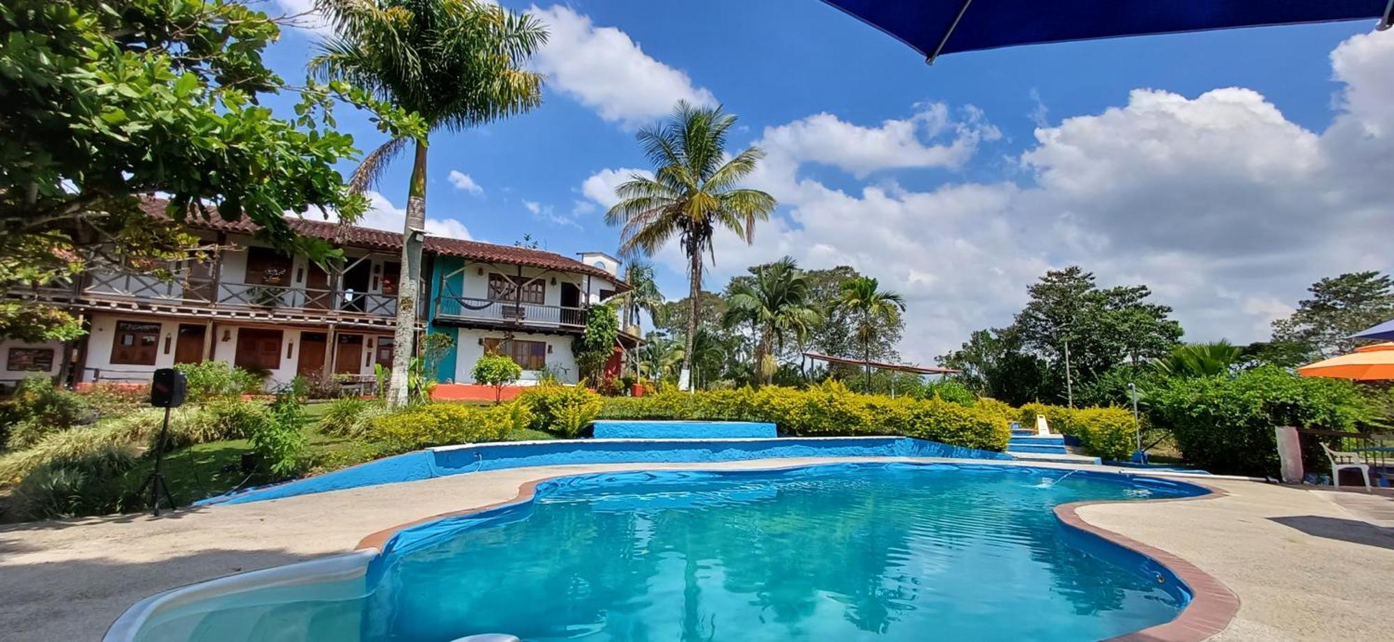 Finca Hotel Palmas Frente A Panaca กิมบายา ภายนอก รูปภาพ